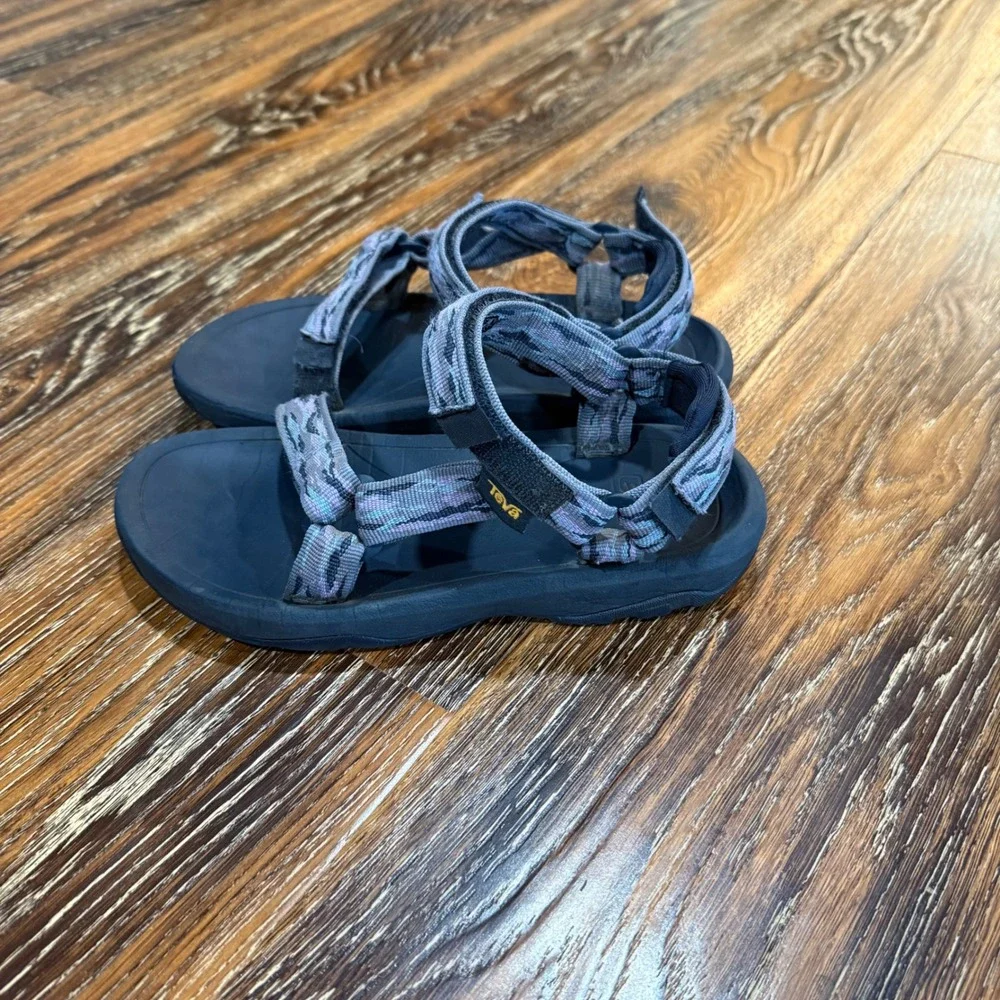 Teva Hurricane Size 2 XLT2 Kids Sport Sandals Blue Grey Pattern 1019390C Shoes